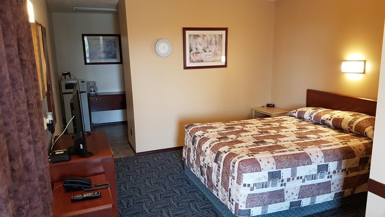 Golden West Motor Inn Carstairs Esterno foto